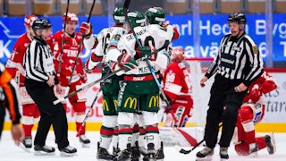 Frölunda kämpade ner Timrå - vann klart med 5-1
