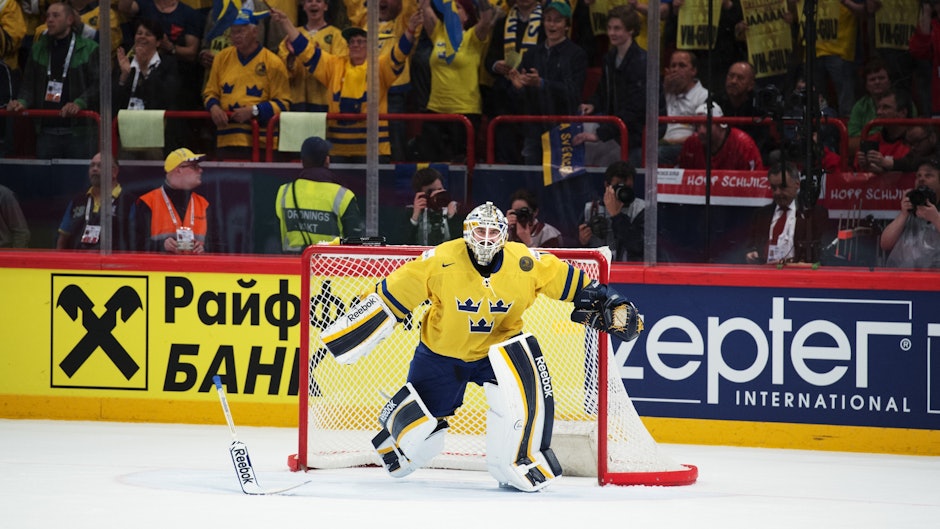 Valkommen Jhonas Enroth Orebro Hockey