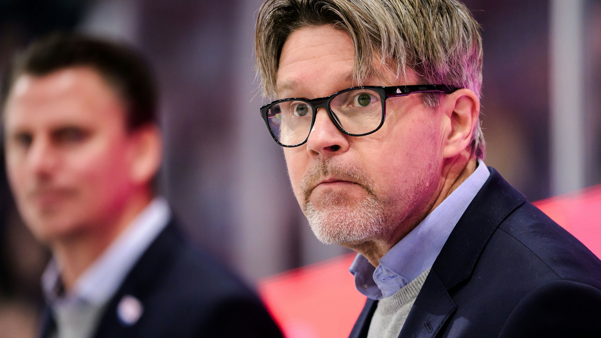231130 Timrås tränare Anders Karlsson under ishockeymatchen i SHL mellan Färjestad och Timrå den 30 november 2023 i Karlstad.
Foto: Fredrik Karlsson / BILDBYRÅN / COP 185 / FK0260
ishockey ice hockey shl svenska hockeyligan swedish hockey league färjestad timrå