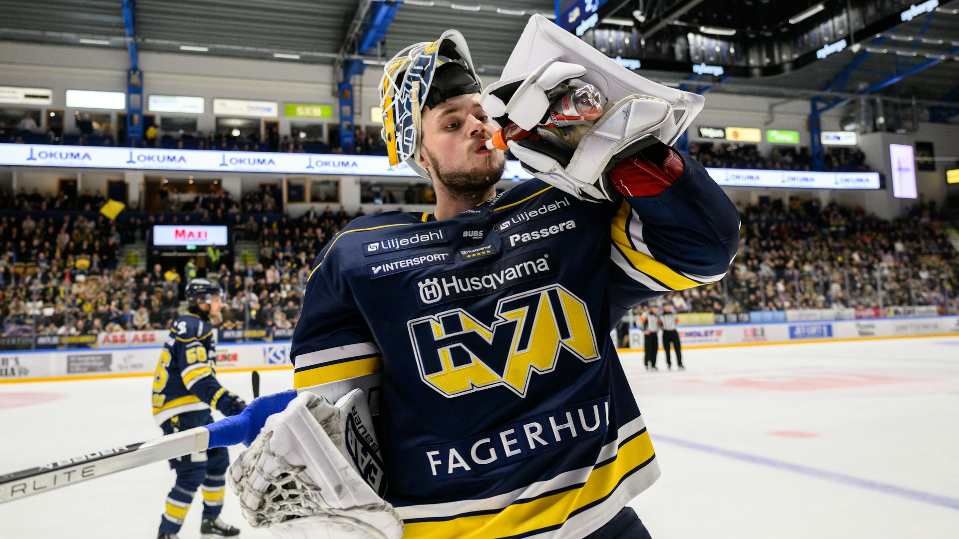 240329 HV71s målvakt Frederik Dichow under ishockeymatchen i kvalet till SHL mellan HV71 och Oskarshamn den 29 mars 2024 i Jönköping.
Foto: David Wreland / BILDBYRÅN / COP 331 / DW0024
ishockey ice hockey shl kval slutspel qualification qualifier relegation hv71 oskarshamn match 7