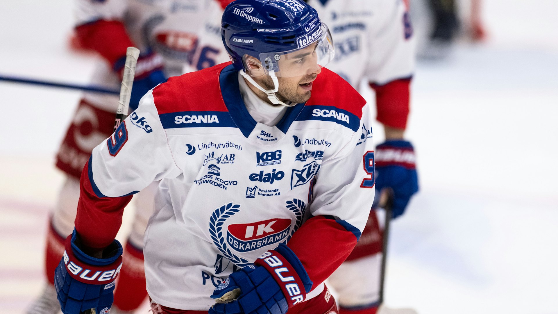 240315 Oskarshamns Ahti Oksanen jublar efter 0-2 under ishockeymatchen i kvalet till SHL mellan HV71 och Oskarshamn den 15 mars 2024 i Jönköping.
Foto: David Wreland / BILDBYRÅN / COP 331 / DW0021
ishockey ice hockey shl kval slutspel qualification qualifier relegation hv71 oskarshamn jubel