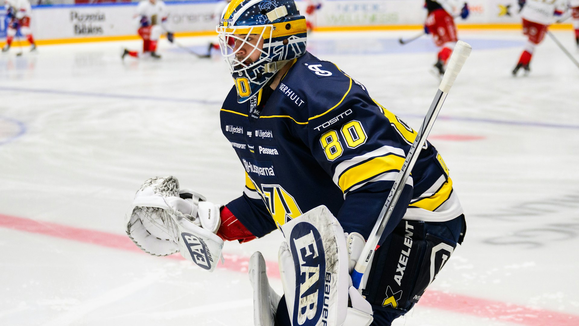 240317 HV71s målvakt Frederik Dichow innan ishockeymatchen i kvalet till SHL mellan HV71 och Oskarshamn den 17 mars 2024 i Jönköping.
Foto: David Wreland / BILDBYRÅN / COP 331 / DW0022
ishockey ice hockey shl kval slutspel qualification qualifier relegation hv71 oskarshamn