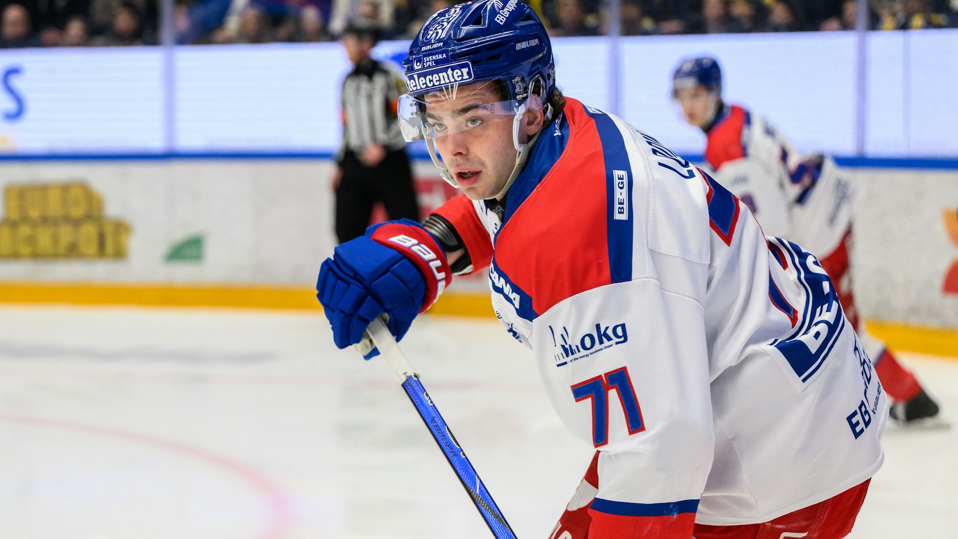 240329 Oskarshamns Viktor Lodin under ishockeymatchen i kvalet till SHL mellan HV71 och Oskarshamn den 29 mars 2024 i Jönköping.
Foto: David Wreland / BILDBYRÅN / COP 331 / DW0024
ishockey ice hockey shl kval slutspel qualification qualifier relegation hv71 oskarshamn match 7