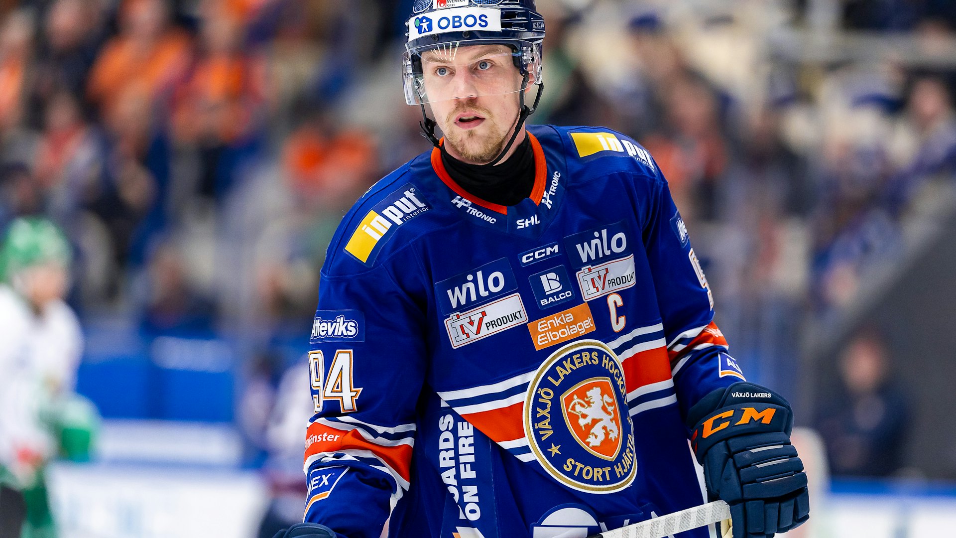 240407 Växjös Joel Persson under semifinal två i SHL mellan Växjö och Rögle den 7 april 2024 i Växjö.
Foto: Jonas Ljungdahl / BILDBYRÅN / COP 144 / JO0245
ishockey ice hockey shl svenska hockeyligan swedish hockey league semifinal semifinals växjö rögle