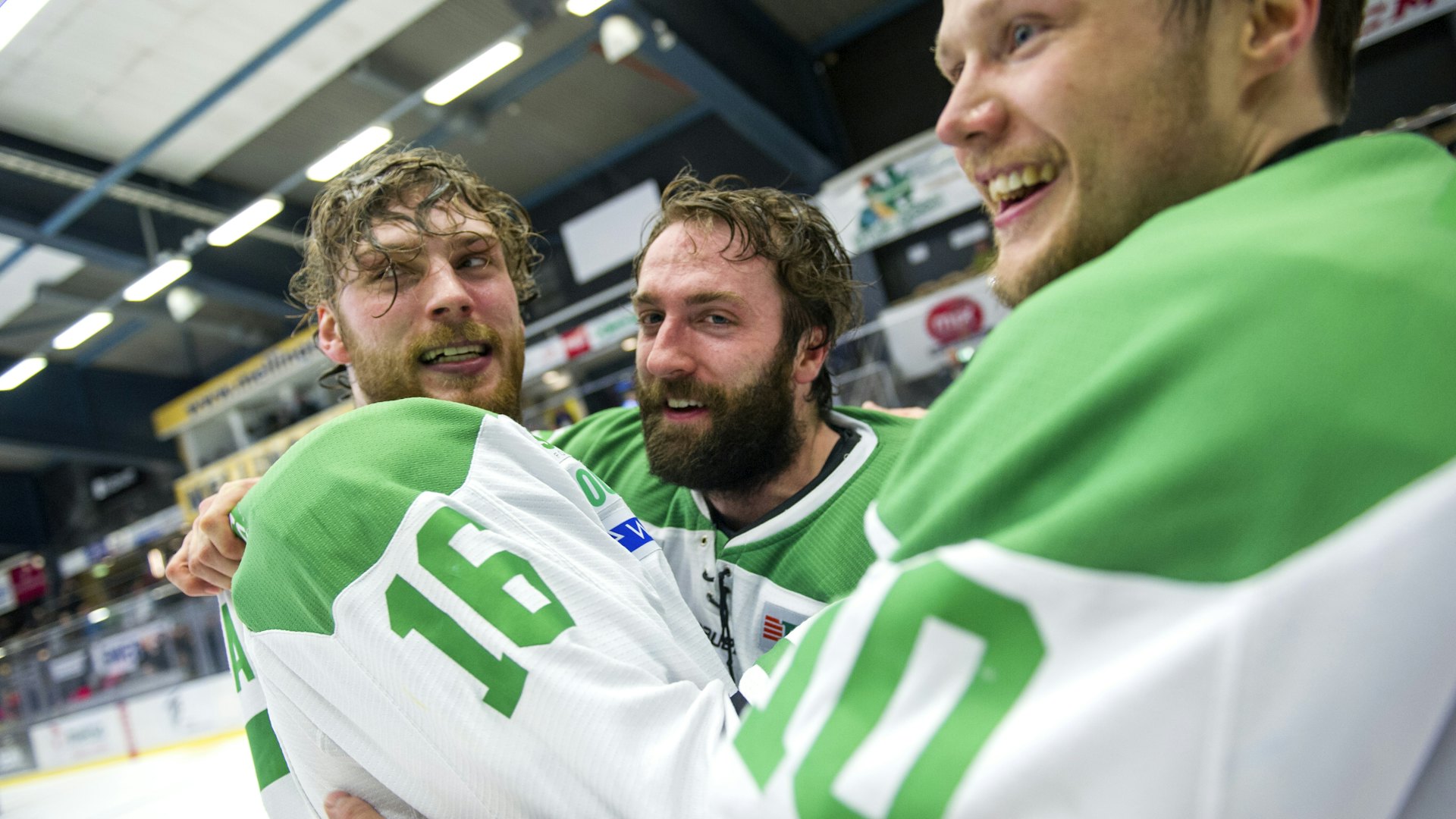 Matson firar Eliteseriavancemanget med Christopher Liljewall
